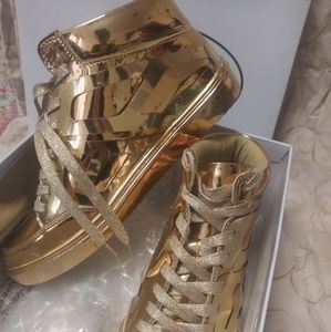 STEVE MADDEN TINMAN2 GOLD Shoe